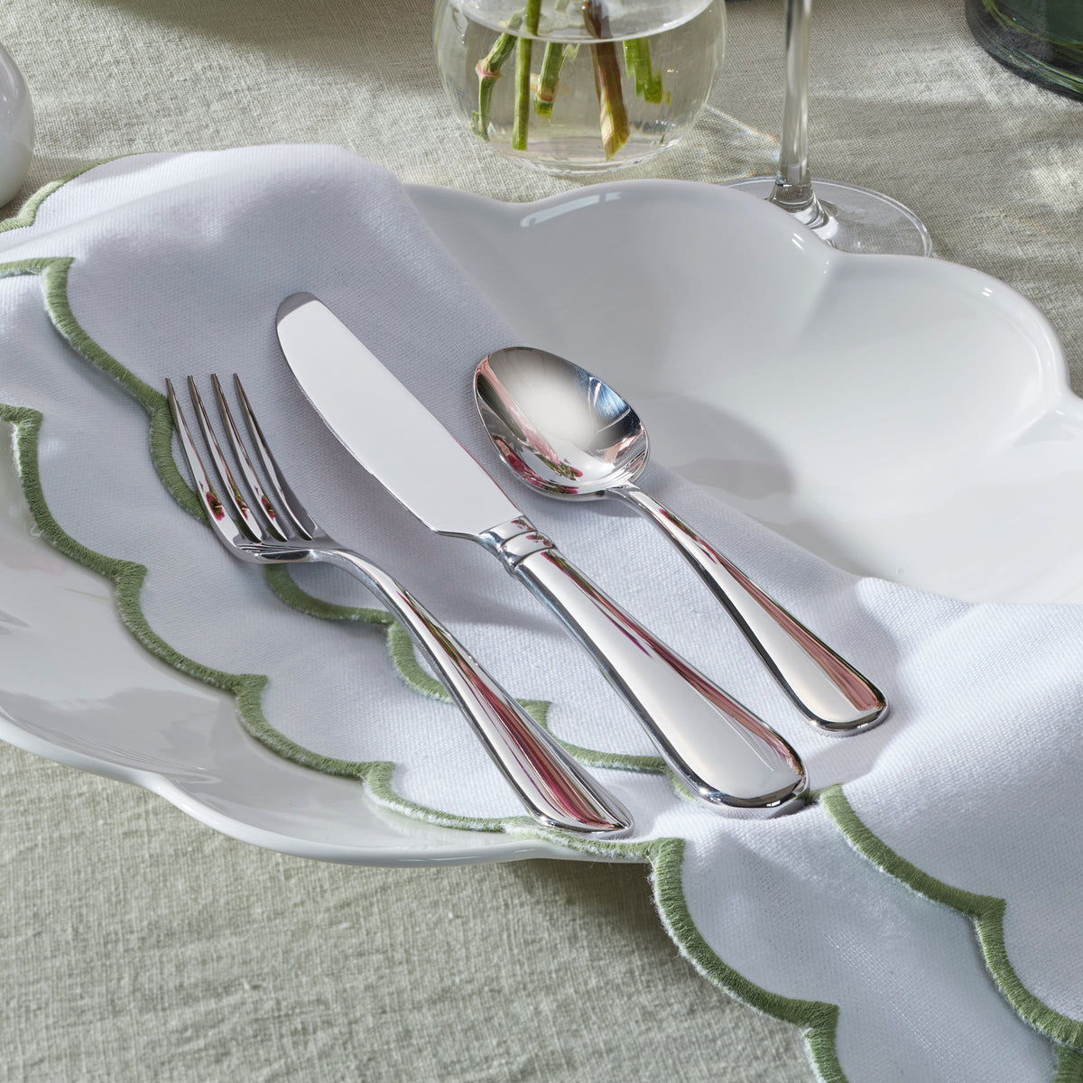 Studio 1414 Mirror 24 Piece Flatware Set