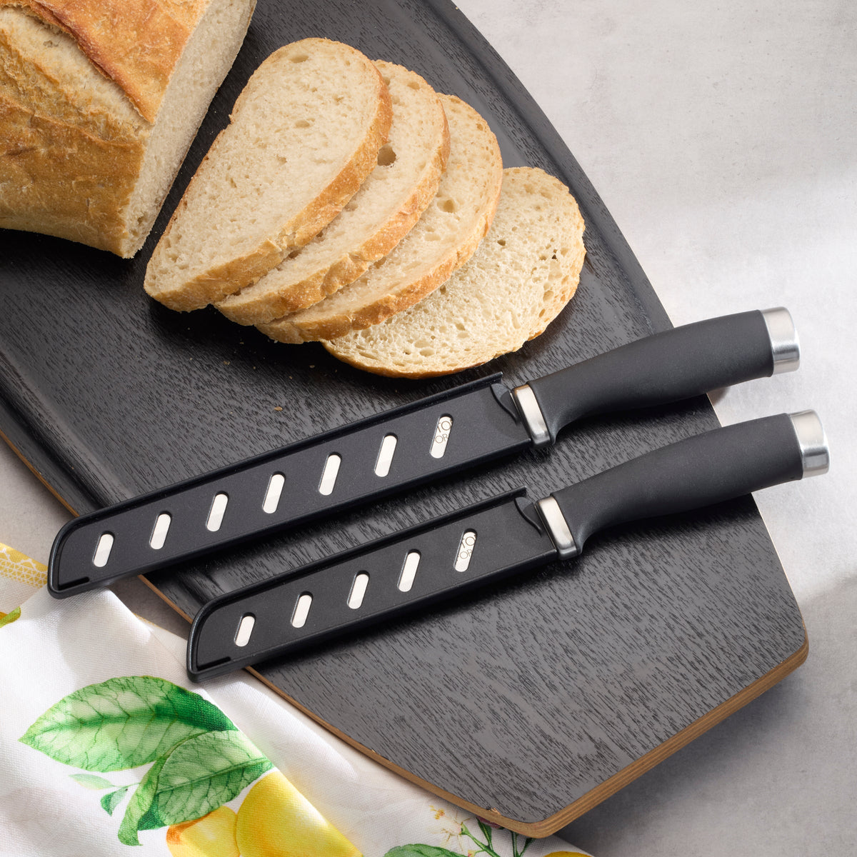Epicure Bread Knives with Blade Guards, Set of 2